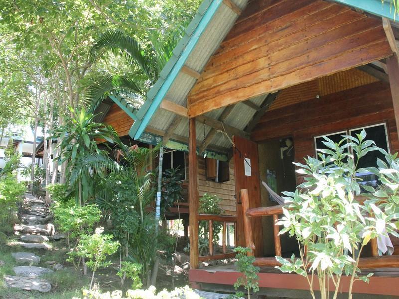 Coconut Beach Bungalows Hotel Ko Pha Ngan Luaran gambar